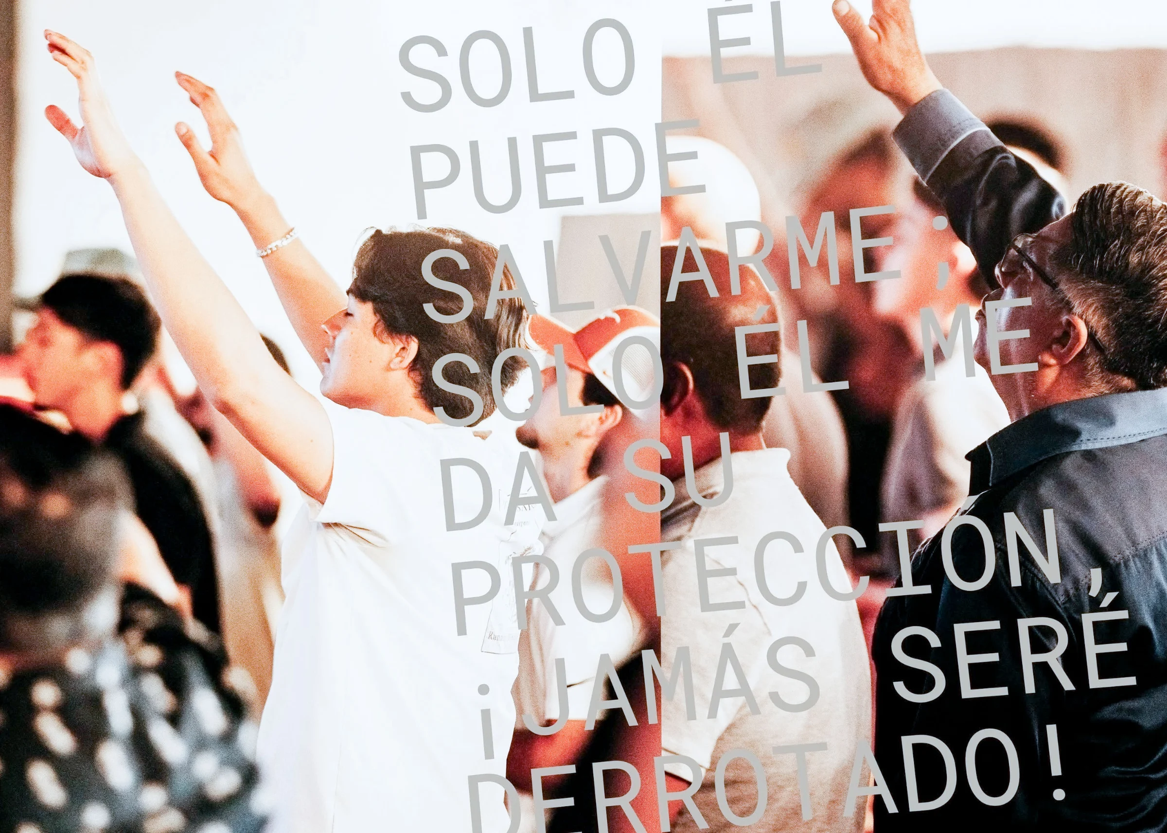 A man from Nuevo Pacto worshiping during a service
